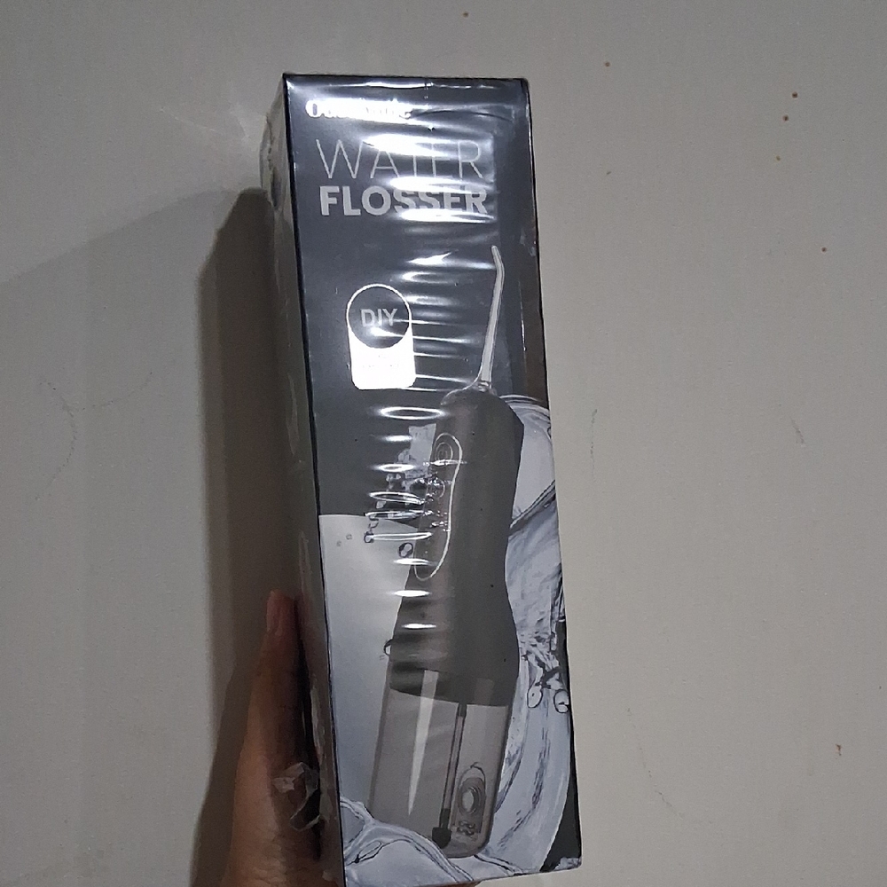 Black Water Flosser